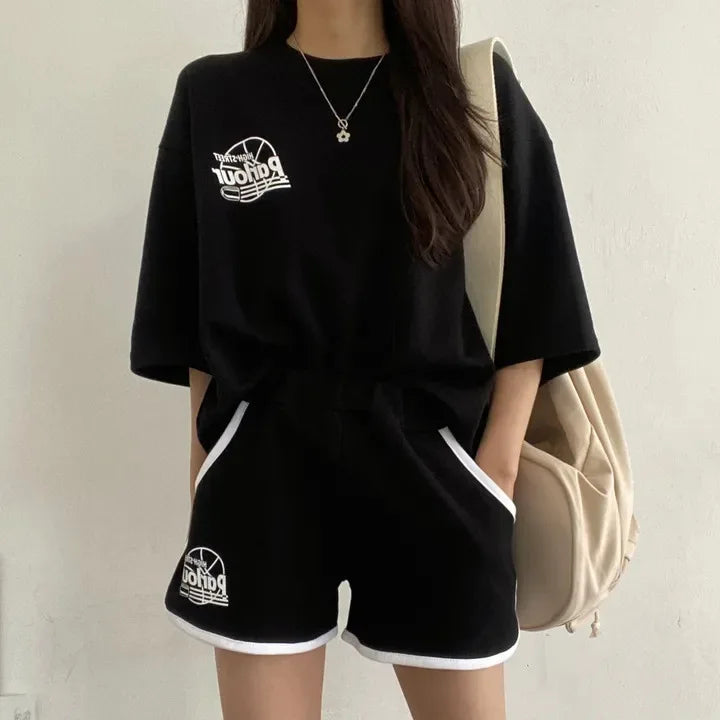 Summer Fashion 2024 Casual Sportswear Trendy Summer Style Loose Women Short Sleeve 2 Piece Shorts Set Cotton Student Suits