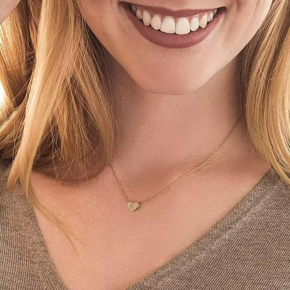 Heart Initial Necklaces for Women Girls - 14K Gold Filled Heart Pendant Letter Alphabet Necklace Tiny Initial Necklaces for Women Kids Child Heart Letter Initial Necklace Birthday Gifts for Girls